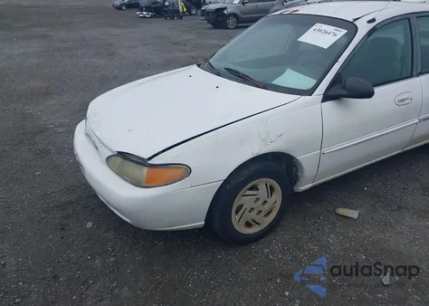 1997 Ford Escort Lx z USA, uszkodzony, nr VIN 1FALP13P3VW238491